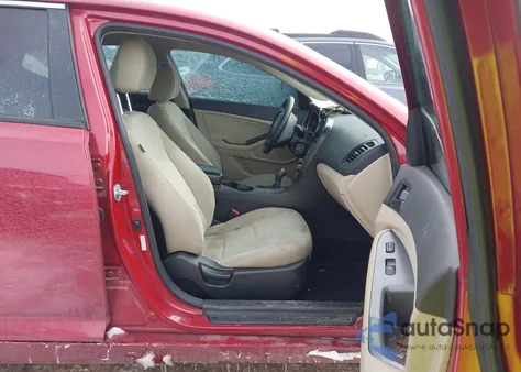 2013 Kia Optima Lx z USA, uszkodzony, nr VIN 5XXGM4A72DG215129